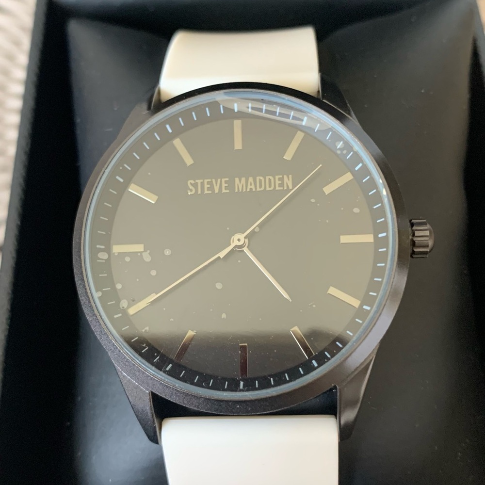 NWT- Steve Madden Black Dial White Strap Watch